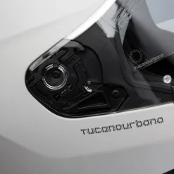 Casco HYPERLINK